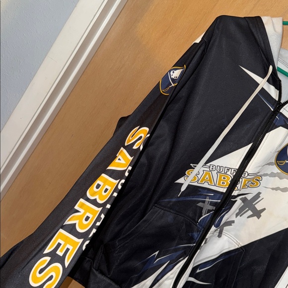 Buffalo Sabres Full Zip Graphic Hoodie with Pockets Men's Size XL - Picture 3 of 7